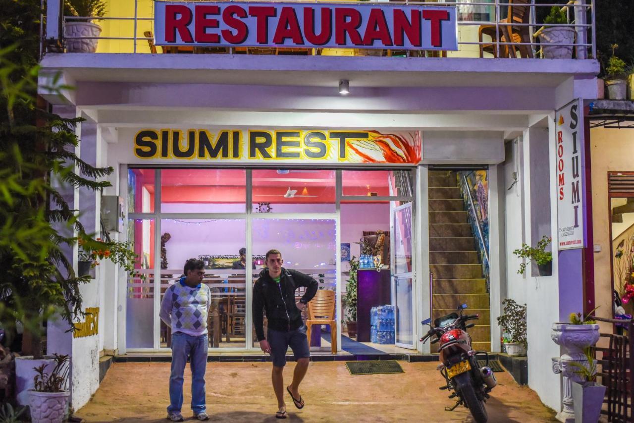 Siumi Rest Hotell Nallathanniya Exteriör bild