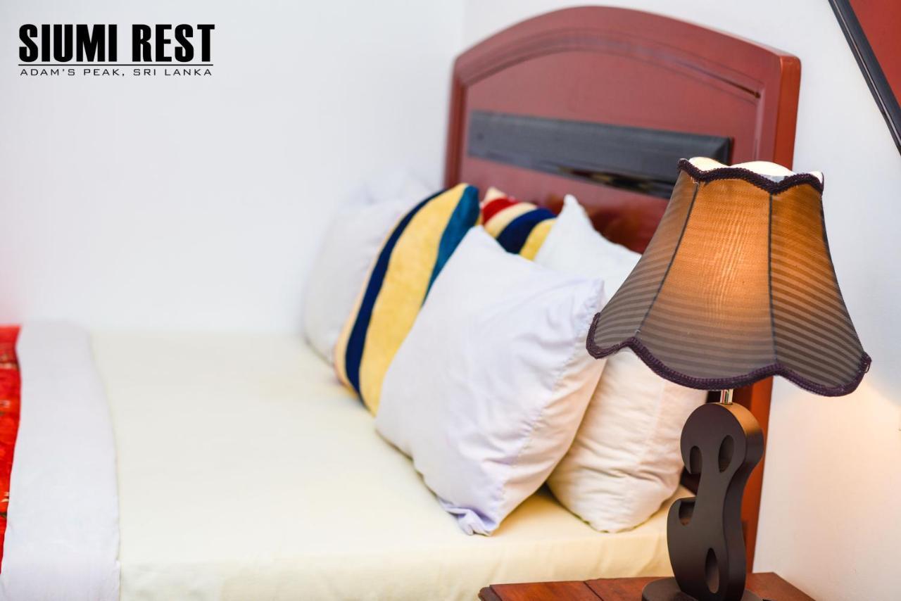 Siumi Rest Hotell Nallathanniya Exteriör bild